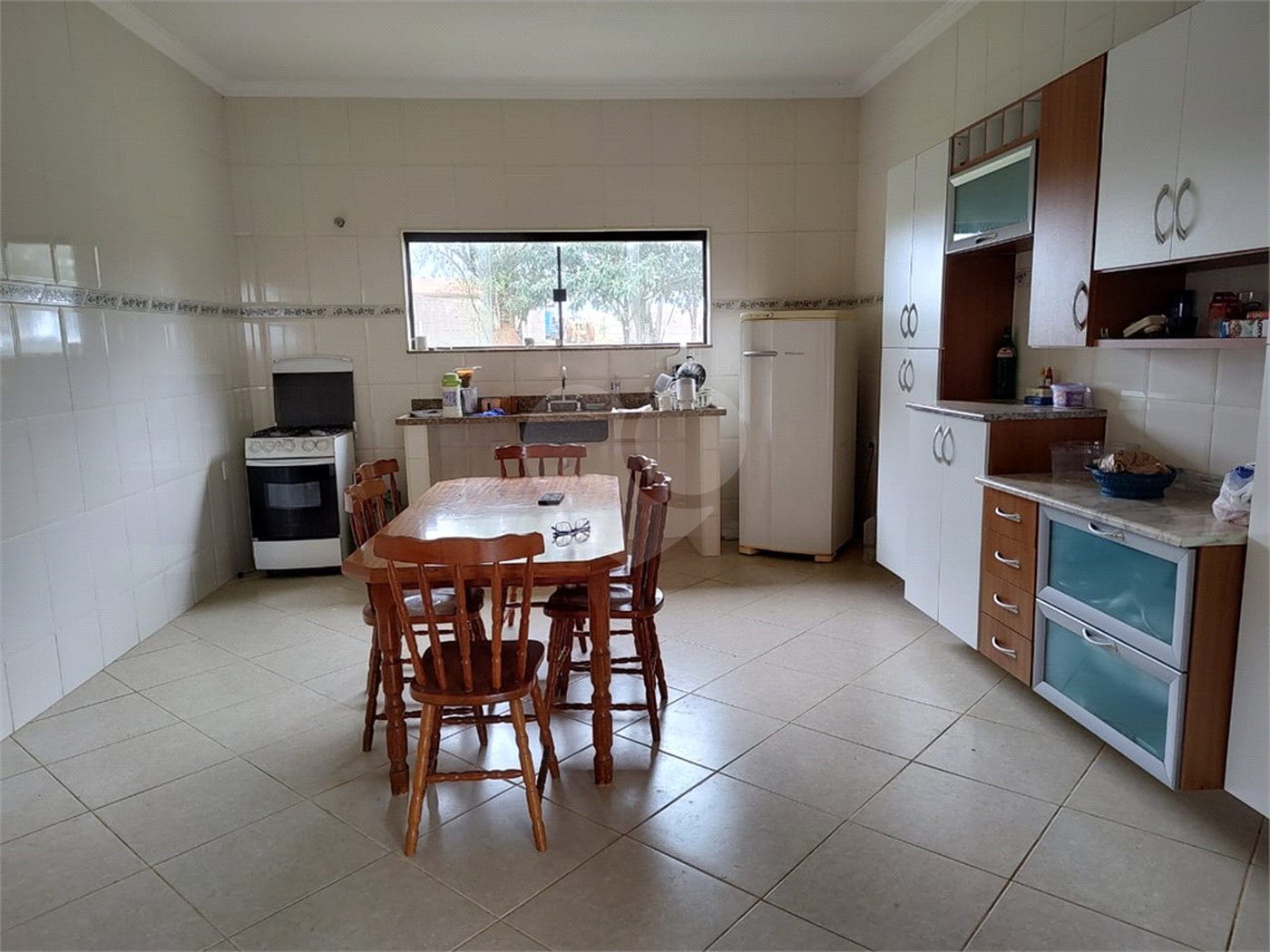 Chácara à venda com 3 quartos, sendo 1 suíte, em Bairro do Machadinho, Angatuba, SP