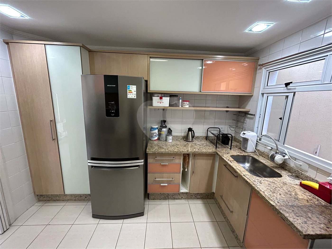 Casa à venda com 3 quartos, sendo 1 suíte, no condomínio Residencial San Paolo, Sorocaba - SP
