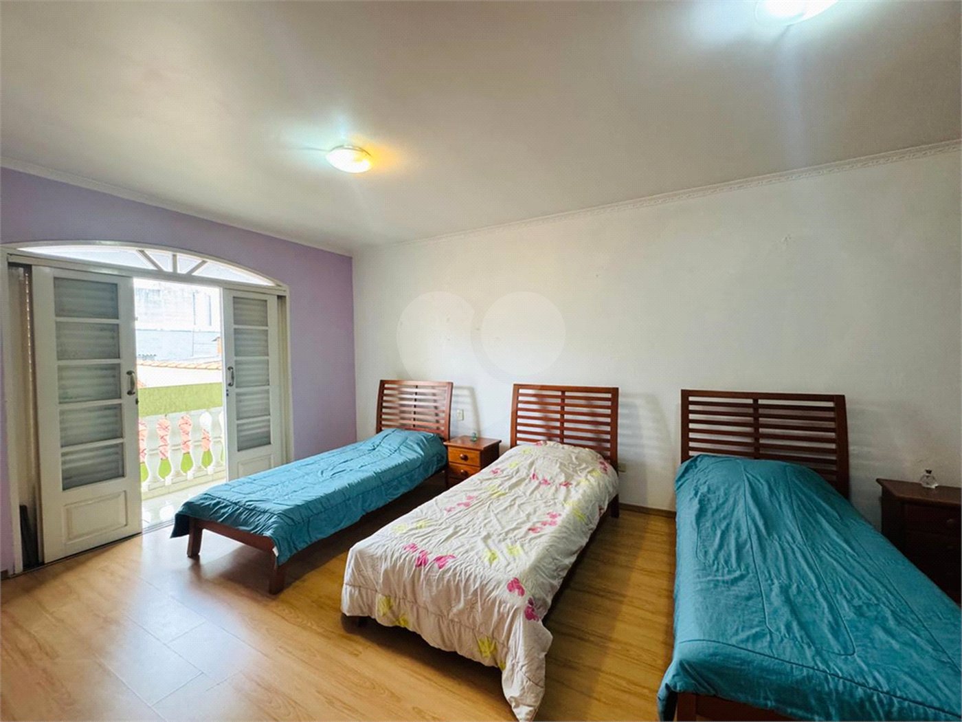 Casa à venda com 4 quartos, sendo 1 suíte,  em Vila Galvão, Guarulhos, SP