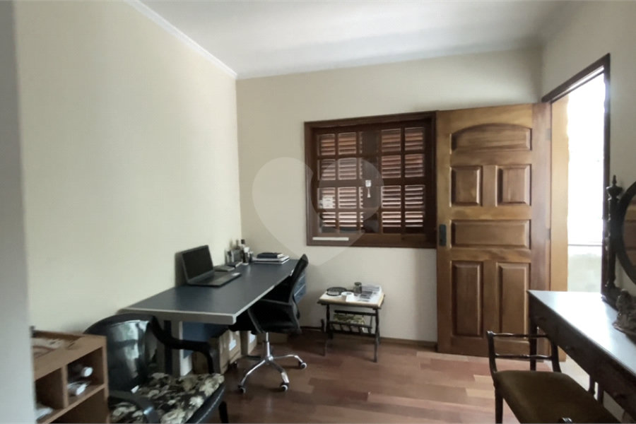 Casa à venda com 4 quartos, sendo 2 suítes, em Jardim Guanca, São Paulo, SP