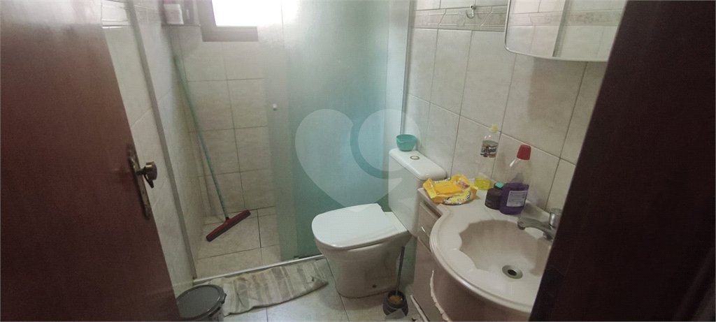 Casa à venda com 4 quartos, sendo 3 suítes, em Jardim Vila Galvão, Guarulhos, SP