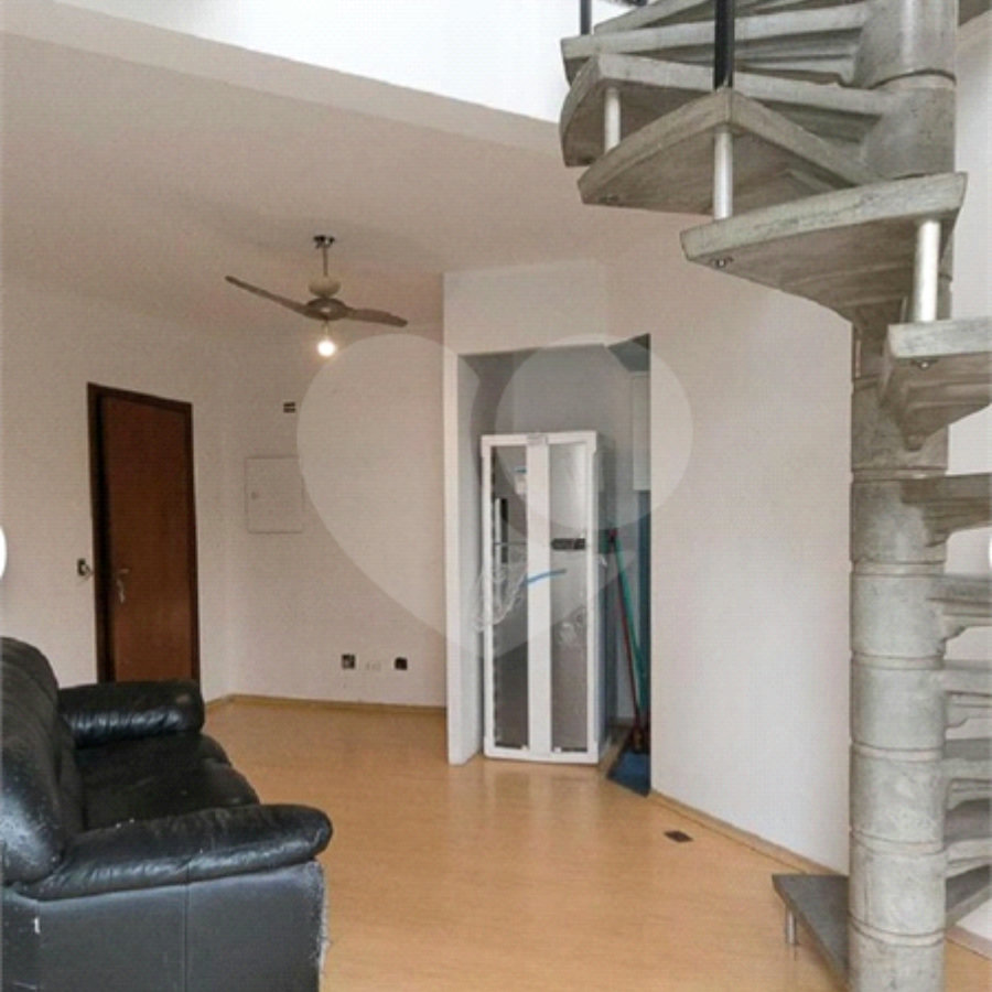 Apartamento a venda na Aclimação