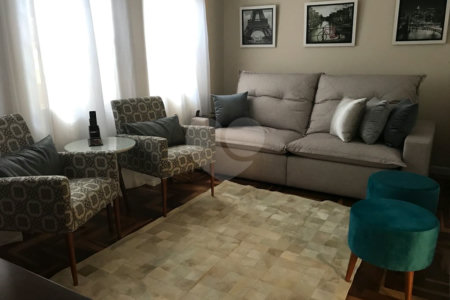 Sobrado à venda com 3 quartos, sendo 1 suíte, em Vila do Castelo, São Paulo, SP