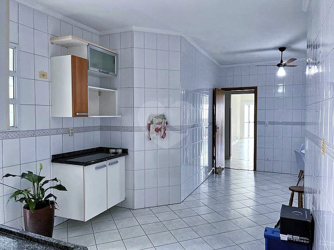 Apartamento à venda com 4 quartos, sendo 3 suítes, em Indianópolis, São Paulo, SP
