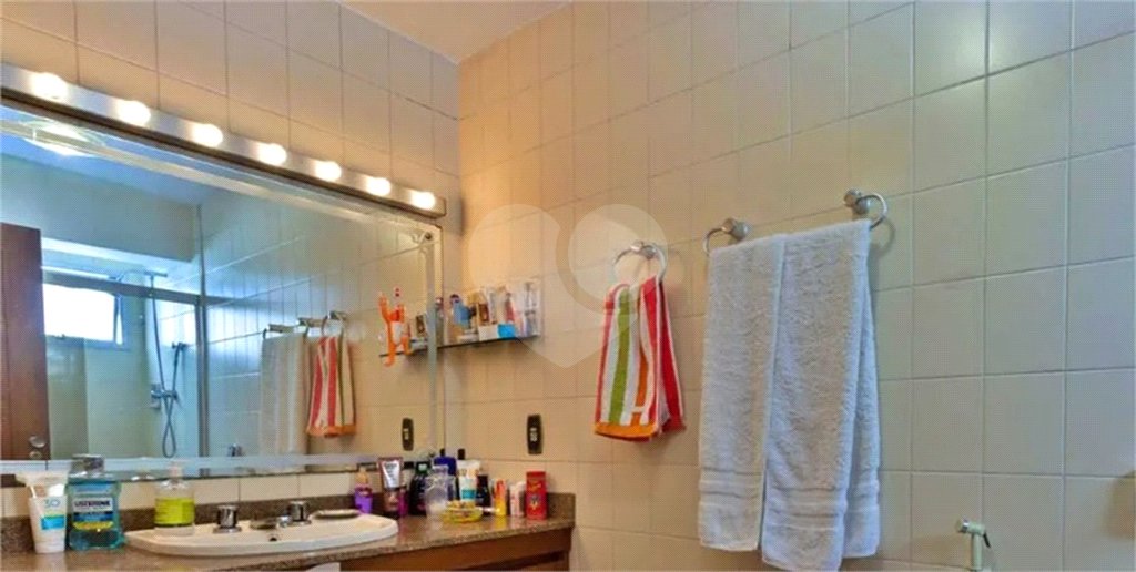 Apartamento à venda com 3 quartos, sendo 1 suíte, em Vila Andrade, São Paulo, SP