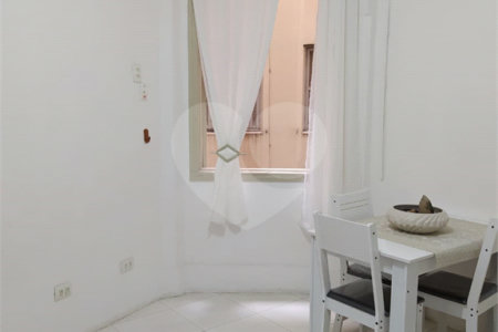 Apartamento à venda com 2 quartos, sendo 1 suíte, no Centro, São Paulo, SP