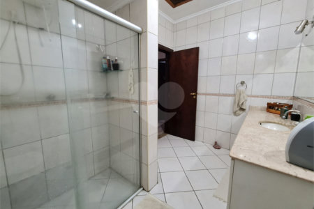 Casa Térrea para alugar com 3 quartos, sendo 1 suíte, em Chácara Santo Antônio, São Paulo, SP