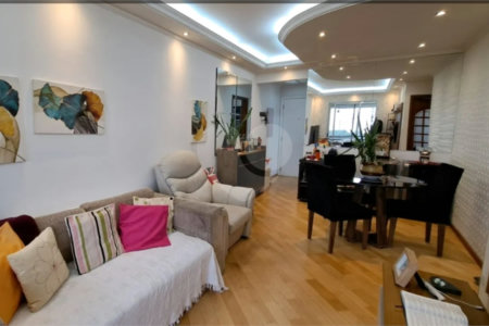 Apartamento à venda com 3 quartos, sendo 1 suíte,  em Vila Gomes Cardim, São Paulo, SP