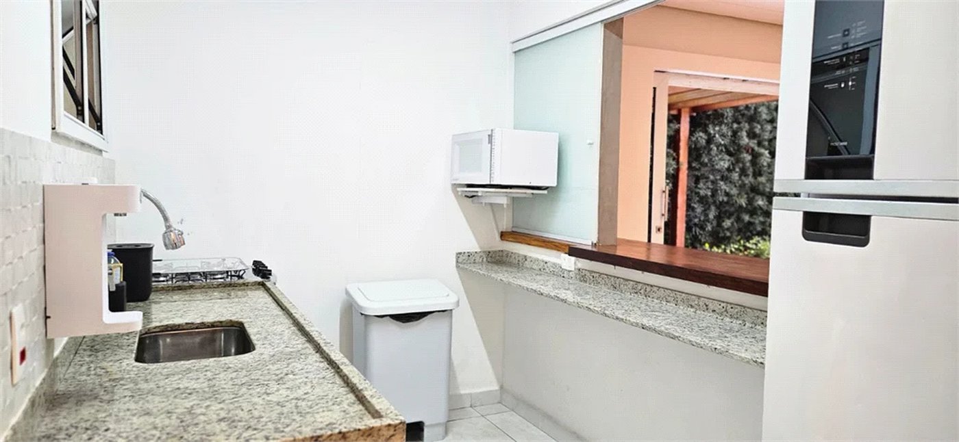 Apartamento à venda com 3 quartos, sendo 2 suítes, em Pinheiros, São Paulo, SP