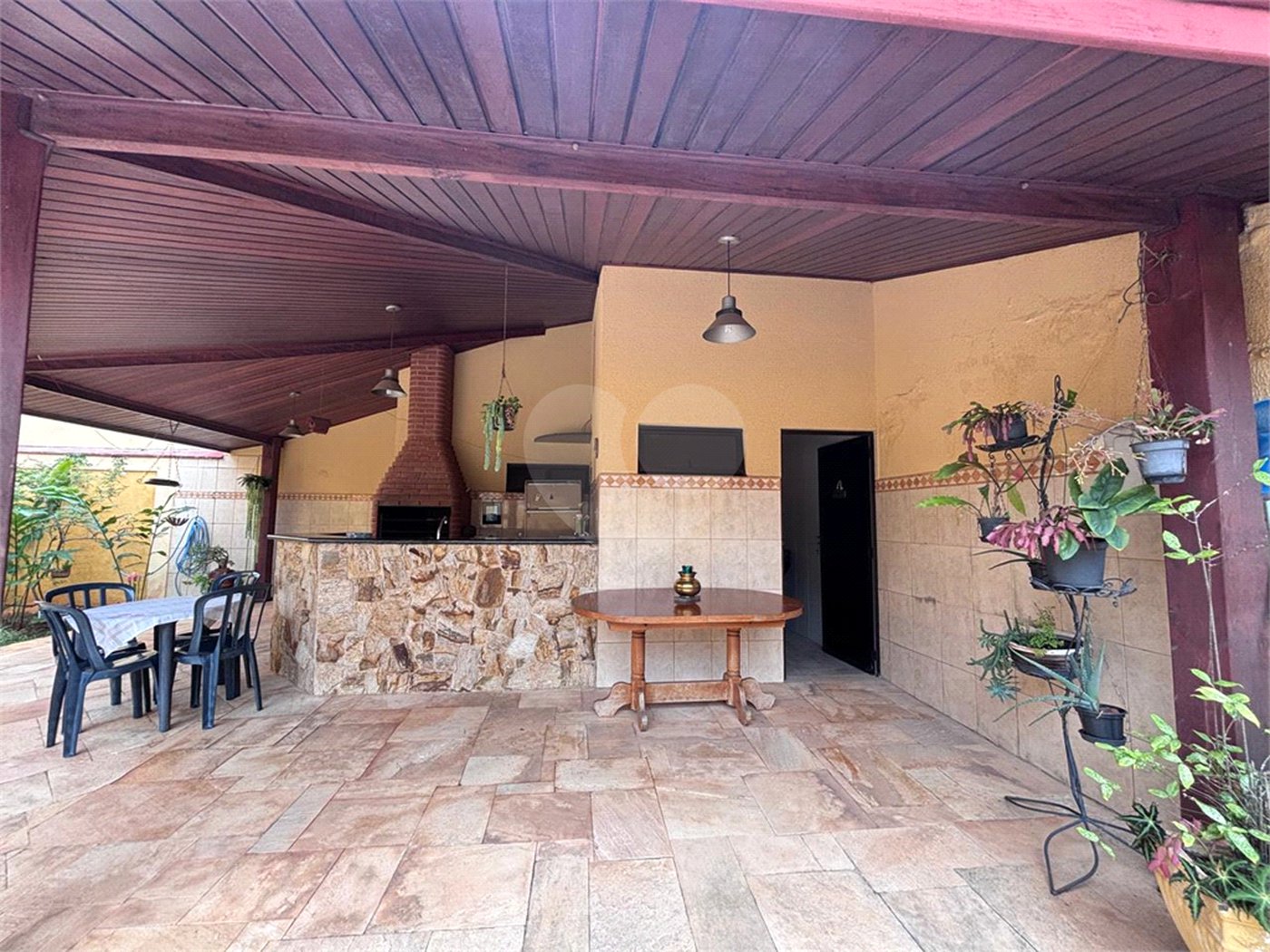 Casa à venda com 4 quartos, sendo 2 suítes,  no condomínio Granja Olga Ii, Sorocaba - SP