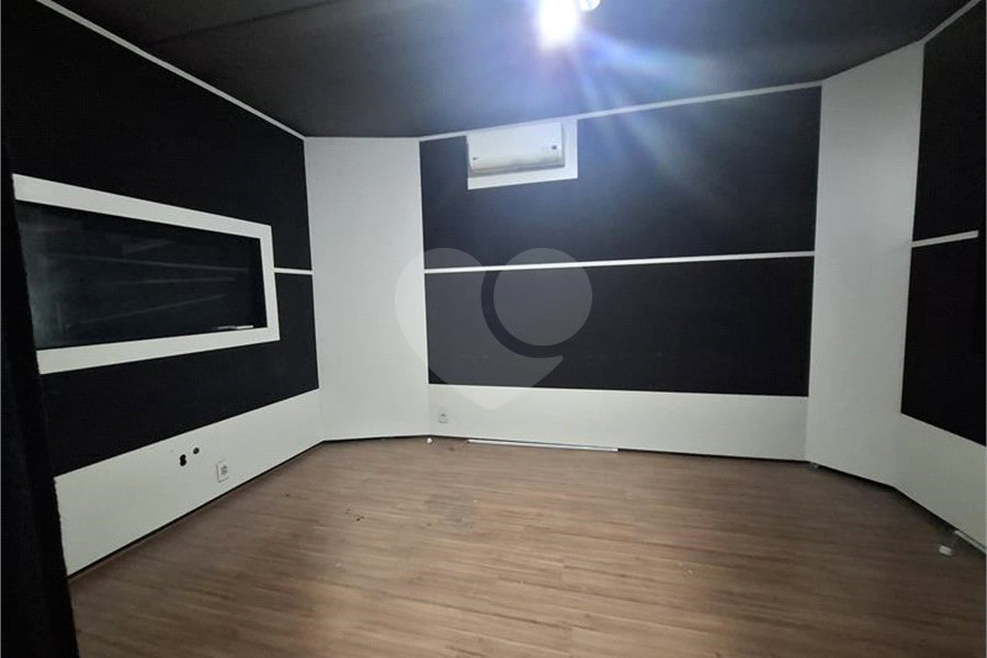 Sobrado à venda ou para alugar com 4 quartos, sendo 1 suíte, em Imirim, São Paulo, SP