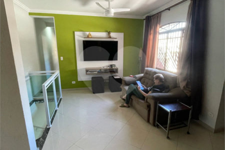 Casa Térrea à venda com 4 quartos, sendo 3 suítes,  em Jardim São Paulo(zona Norte), São Paulo, SP