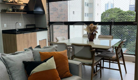 Apartamento à venda com 3 suítes em Vila Assunção, Santo André, SP