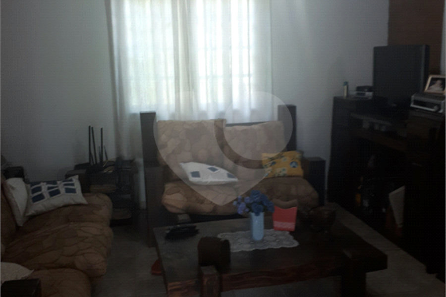 Chácara à venda com 4 quartos, sendo 2 suítes, em Serra da Cantareira, Mairiporã, SP