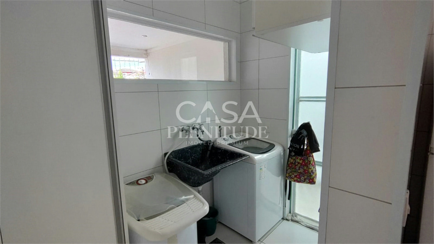 Casa em condomínio à venda com 3 quartos, sendo 1 suíte, em Iporanga, Sorocaba, SP