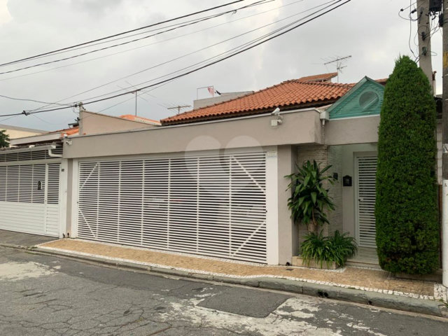 Casa Térrea à venda com 3 quartos, sendo 2 suítes,  em Tucuruvi, São Paulo, SP