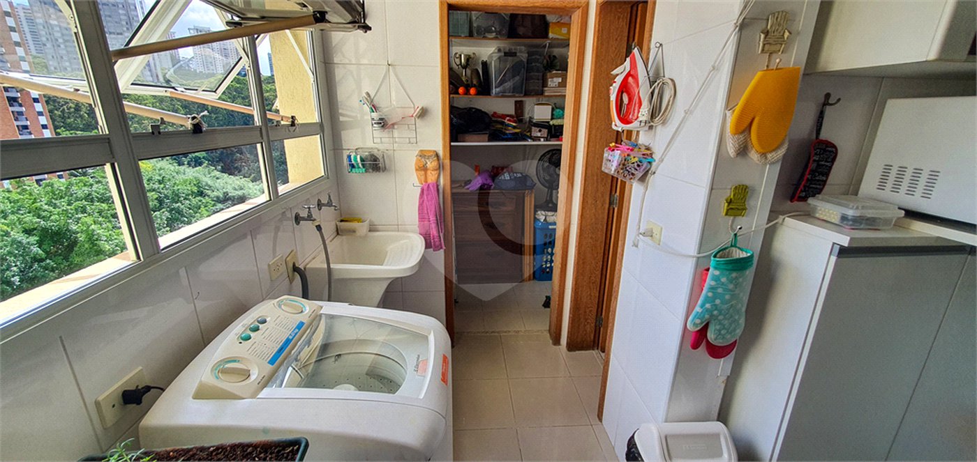 Apartamento à venda com 3 suítes em Morumbi, São Paulo, SP