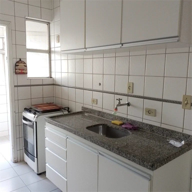 Apartamento à venda com 3 quartos, sendo 1 suíte, em Pinheiros, São Paulo, SP