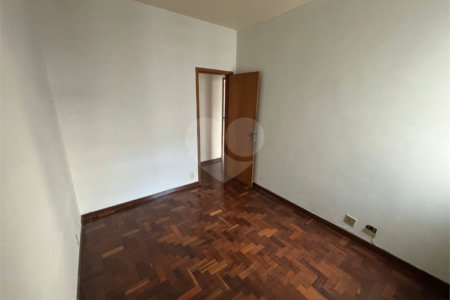 Apartamento à venda com 4 quartos, sendo 1 suíte,  em Tijuca, Rio de Janeiro, RJ