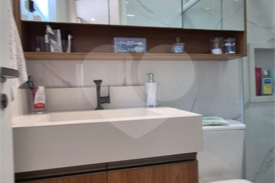 Apartamento à venda com 3 suítes em Santana, São Paulo, SP