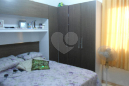 Sobrado à venda com 5 quartos, sendo 2 suítes,  em Vila Cidinha, Mogi das Cruzes, SP