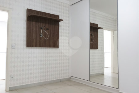 Sobrado à venda com 4 quartos, sendo 1 suíte, em Reserva San Gabriel, Ribeirão Preto, SP