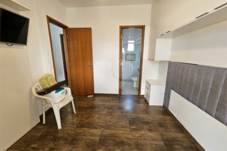 Sobrado à venda com 3 quartos, sendo 1 suíte,  em Vila Nivi, São Paulo, SP