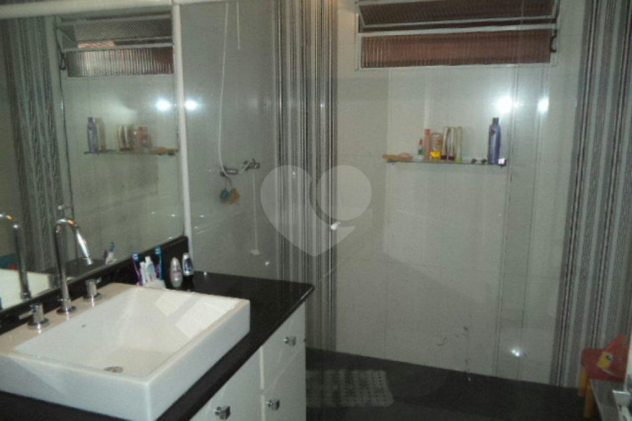 Sobrado à venda com 3 quartos, sendo 1 suíte, em Santana, São Paulo, SP