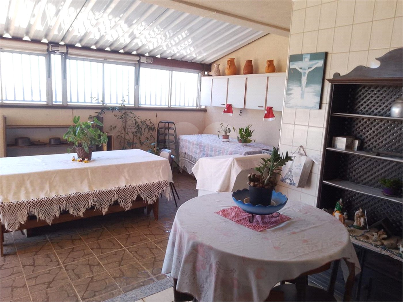 Apartamento à venda com 3 quartos, sendo 1 suíte, no Centro, Araraquara, SP