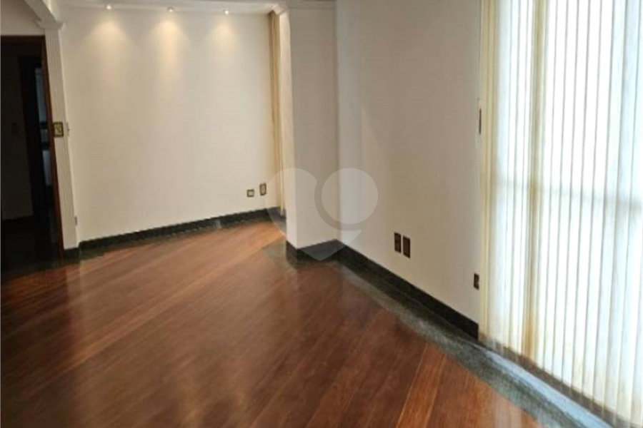 Apartamento à venda com 3 quartos, sendo 1 suíte, em Anália Franco, São Paulo, SP