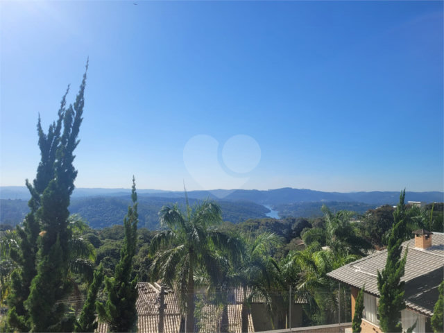 Casa para alugar com 5 quartos, sendo 2 suítes,  no condomínio Alpes de Caieiras, Caieiras - SP