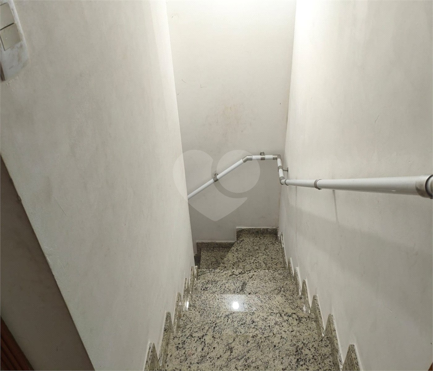 Sobrado à venda com 3 quartos, sendo 1 suíte, em Tremembé, São Paulo, SP