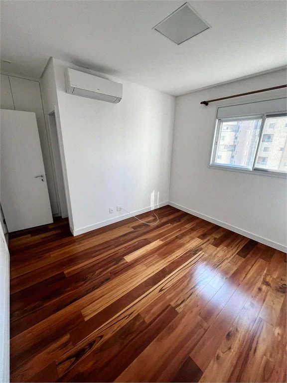Apartamento à venda com 3 suítes em Vila Andrade, São Paulo, SP