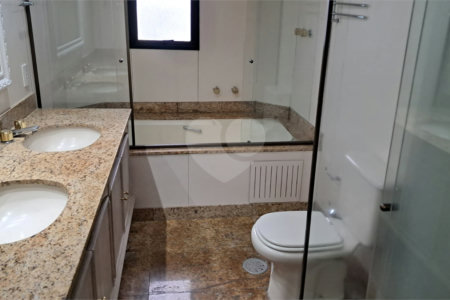 Apartamento à venda ou para alugar com 4 suítes em Santo Amaro, São Paulo, SP