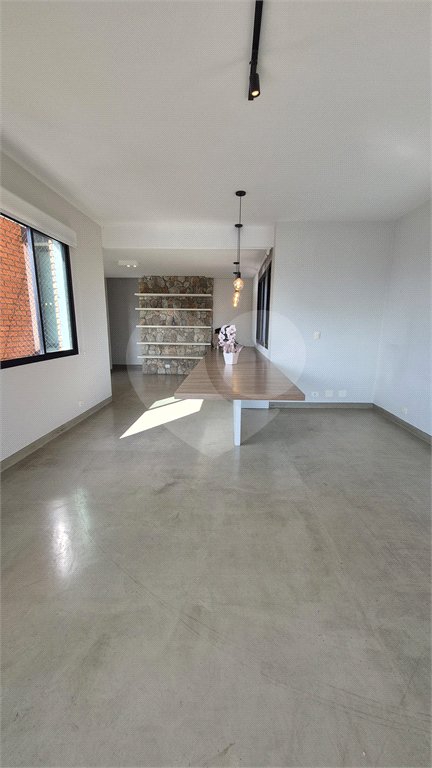 Apartamento à venda ou para alugar com 3 quartos, sendo 2 suítes, em Vila Romana, São Paulo, SP