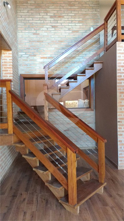 Casa à venda com 4 suítes no condomínio Parque Petrópolis 4 Secção, Mairiporã - SP