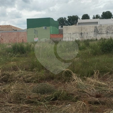 Terreno à venda em Vila dos Bandeirantes, Itapetininga, SP