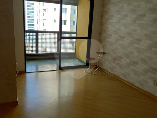 Apartamento à venda com 2 quartos, sendo 1 suíte,  em Santana, São Paulo, SP