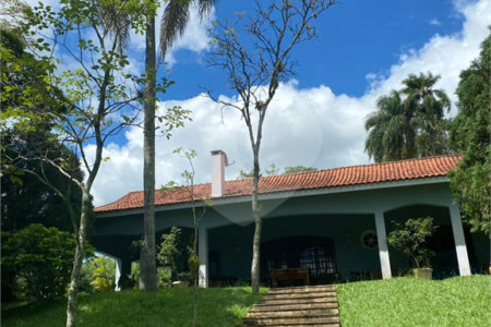 Sítio à venda com 4 quartos, sendo 3 suítes, em Aguas de Igaratá, Igaratá, SP