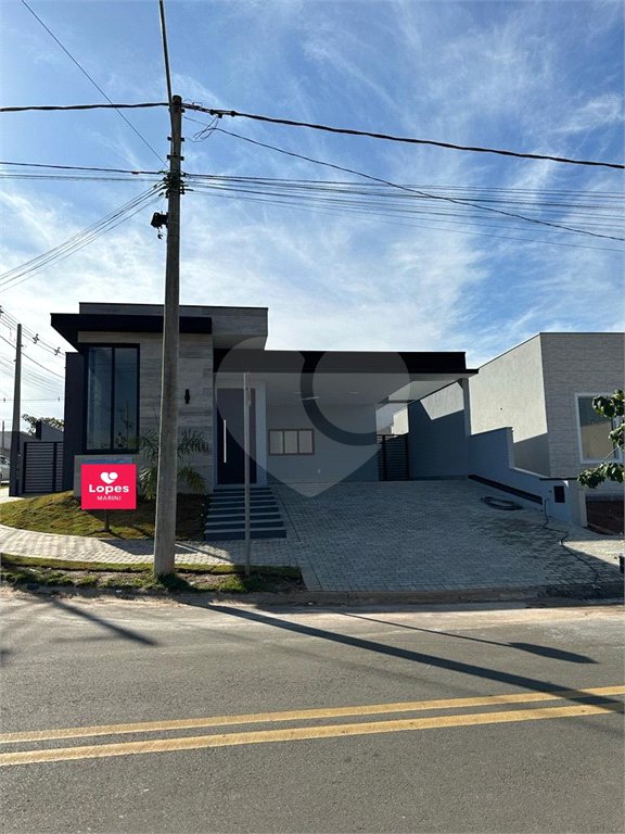 Casa à venda com 3 quartos, sendo 1 suíte,  no condomínio Lagos D Icaraí, Salto - SP