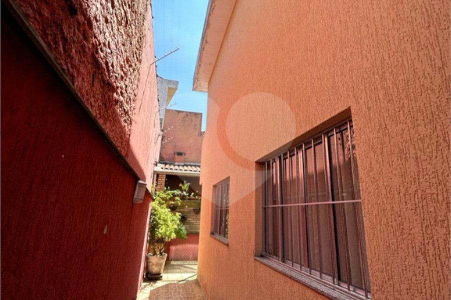 Sobrado à venda com 3 quartos, sendo 1 suíte, em Vila Nova Cachoeirinha, São Paulo, SP