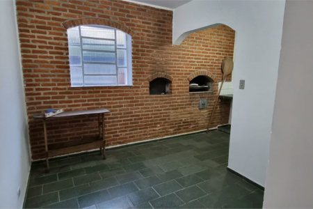 Casa à venda com 3 quartos, sendo 1 suíte, em Jardim Rosa Maria, São Paulo, SP