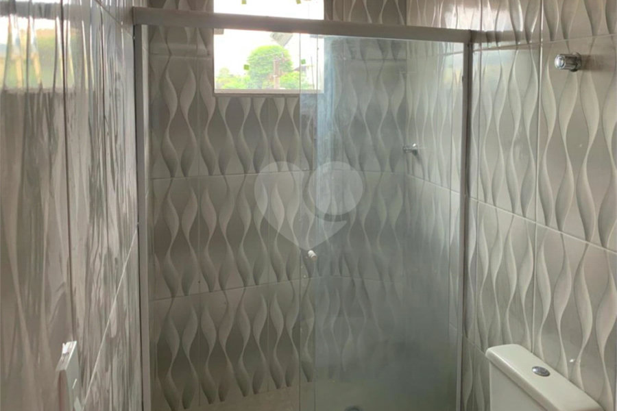 Sobrado à venda com 3 quartos, sendo 1 suíte, em Tremembé, São Paulo, SP