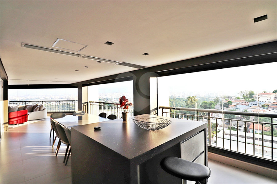 Apartamento à venda com 3 suítes em Santana, São Paulo, SP