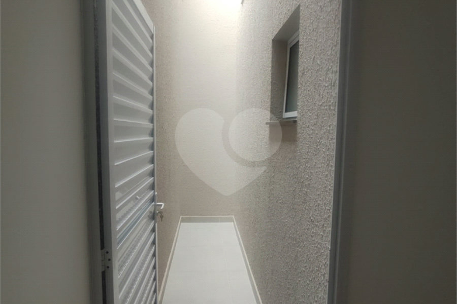 Sobrado à venda com 3 quartos, sendo 1 suíte,  em Parada Inglesa, São Paulo, SP