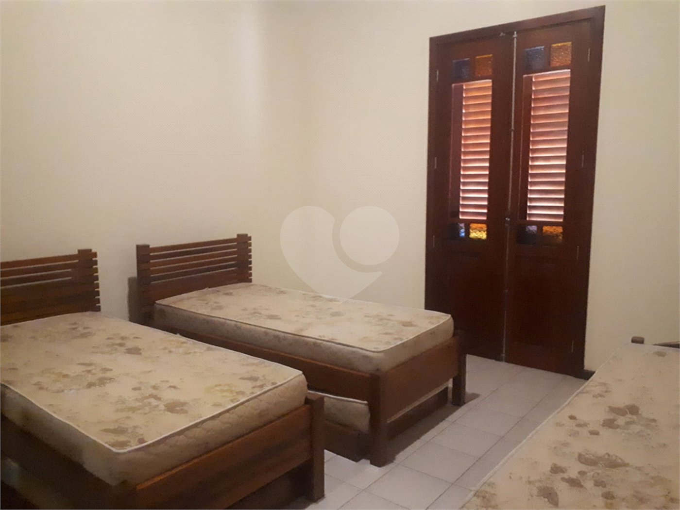 Casa à venda com 7 quartos, sendo 4 suítes,  no condomínio São Joaquim, Vinhedo - SP