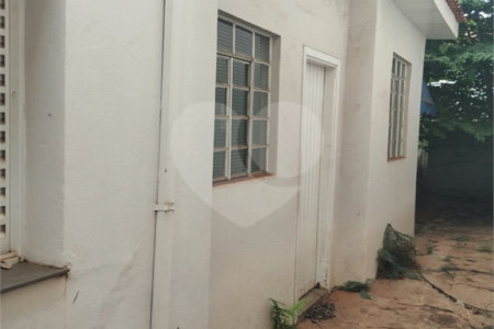 Casa à venda com 4 quartos no Centro, Araraquara, SP