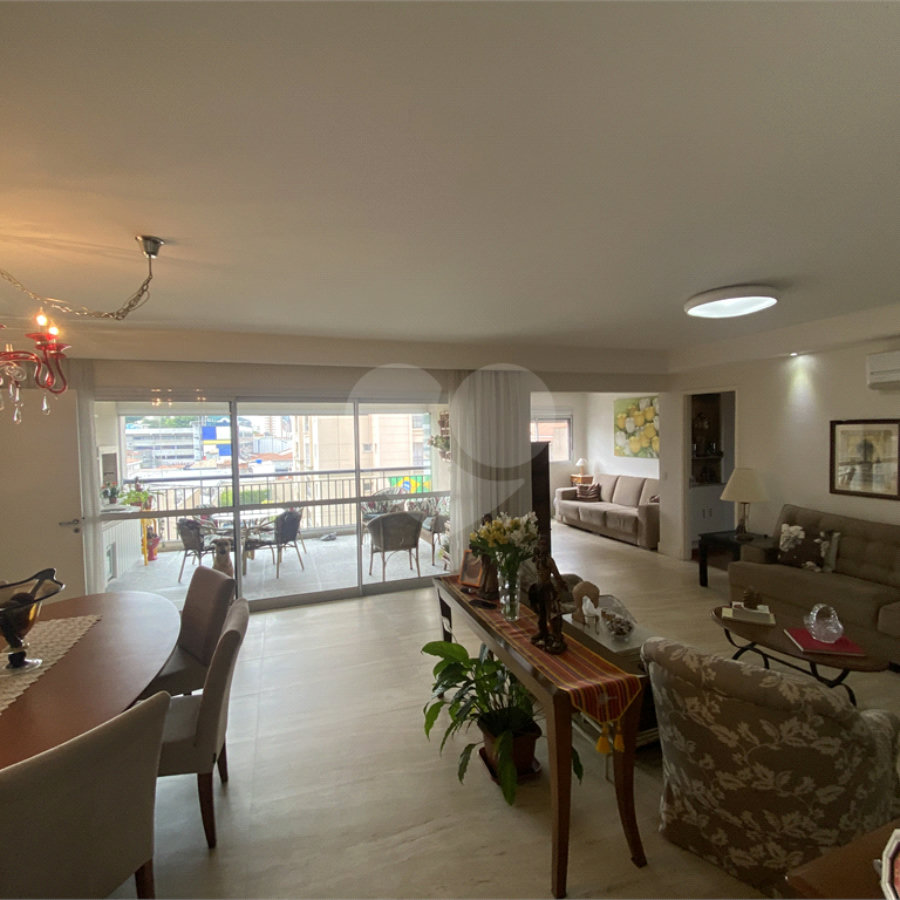 Apartamento à venda com 3 suítes em Santana, São Paulo, SP