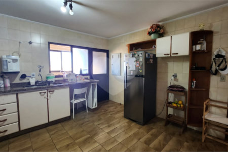 Apartamento à venda com 3 suítes no Centro, Araraquara, SP