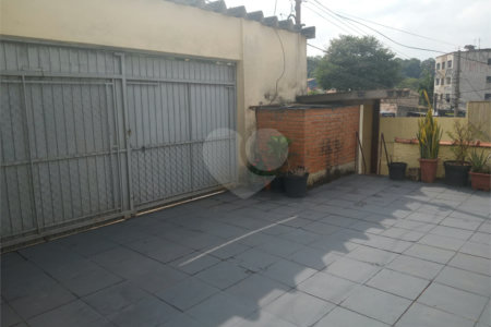Sobrado à venda com 4 quartos, sendo 2 suítes,  em Instituto de Previdência, São Paulo, SP